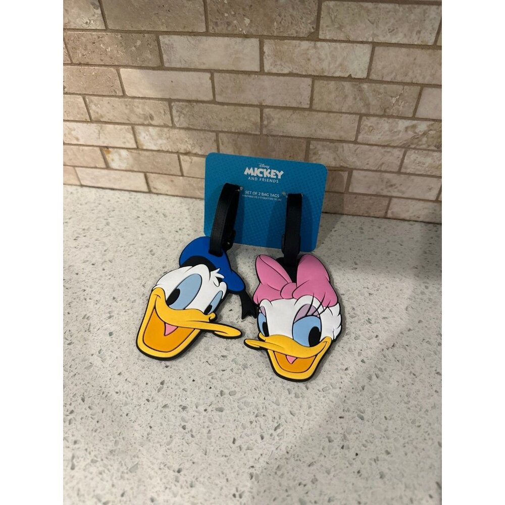 Disney Daisy & Donald Duck Rubber Luggage Tags – Set of 2 (Kids and Adults) nwt